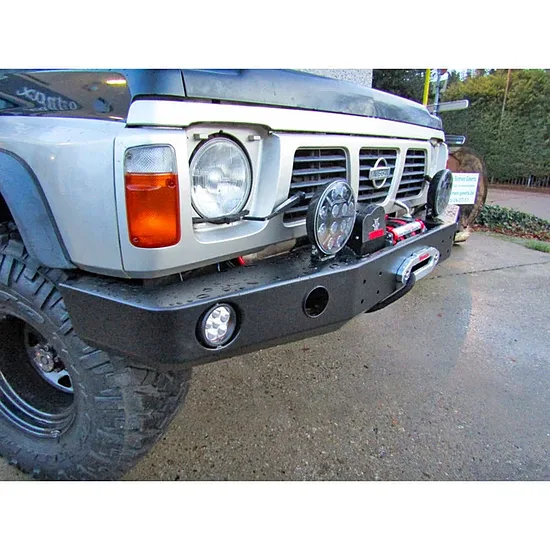 Nissan Patrol y60