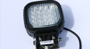 LED darba gaisma: POL6482
