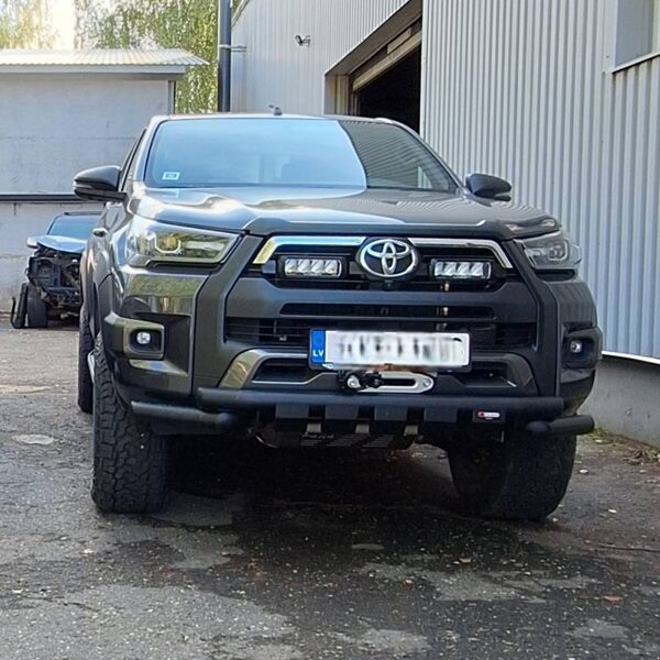 hilux v6