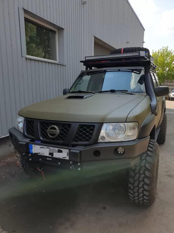 NISSAN PATROL Y61