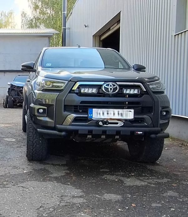 hilux v6