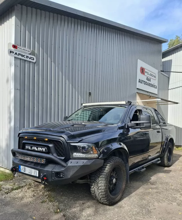 DODGE RAM